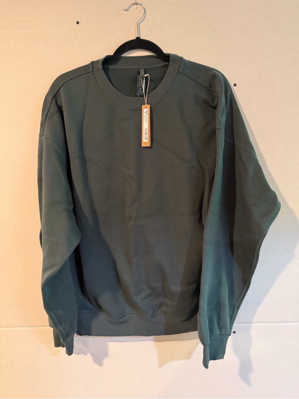 SKIMS Women's Crewneck Sweatshirt in Forest Green